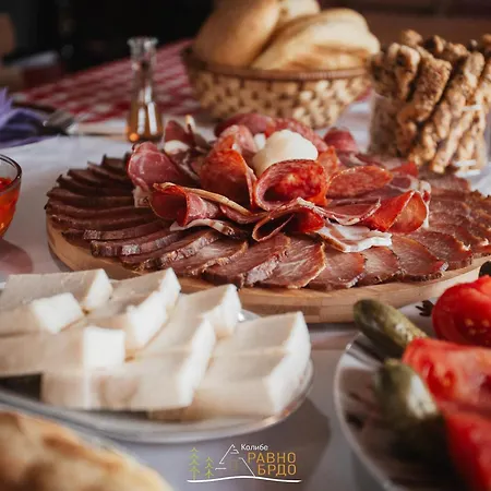 Kolibe Ravno Brdo בית נופש *