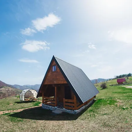 בית נופש Kolibe Ravno Brdo