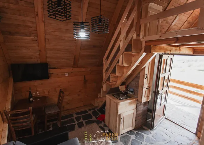 Kolibe Ravno Brdo Feriehus Ljubis