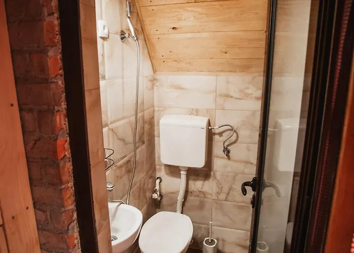 Feriehus Kolibe Ravno Brdo *