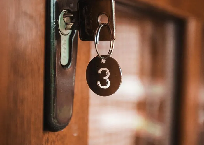 Kolibe Ravno Brdo Ljubis