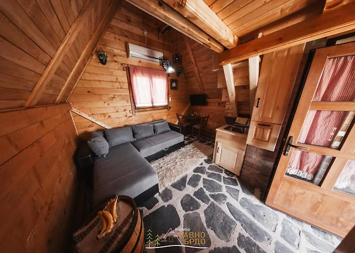 Kolibe Ravno Brdo * Ljubis