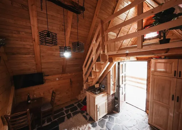 Feriehus Kolibe Ravno Brdo