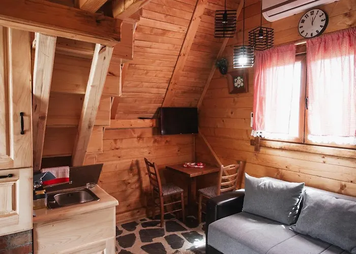 Feriehus Kolibe Ravno Brdo