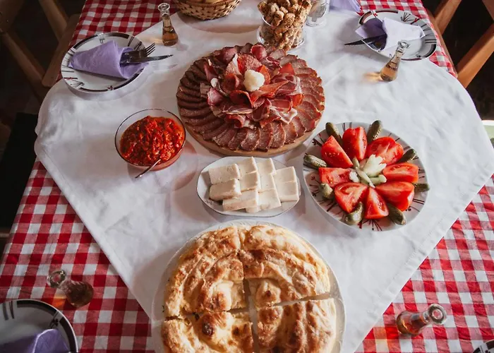 Kolibe Ravno Brdo Feriehus