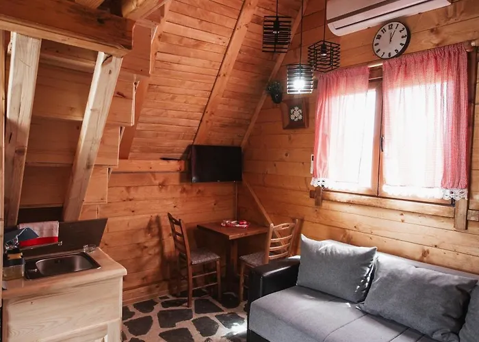 Feriehus Kolibe Ravno Brdo